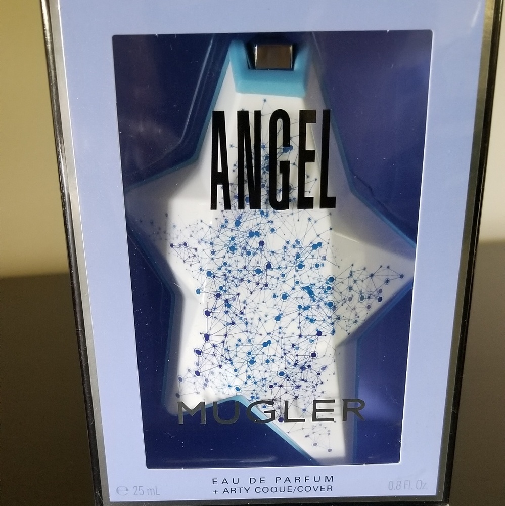 Angel Ltd Edition Collector Case /Angel Parfume